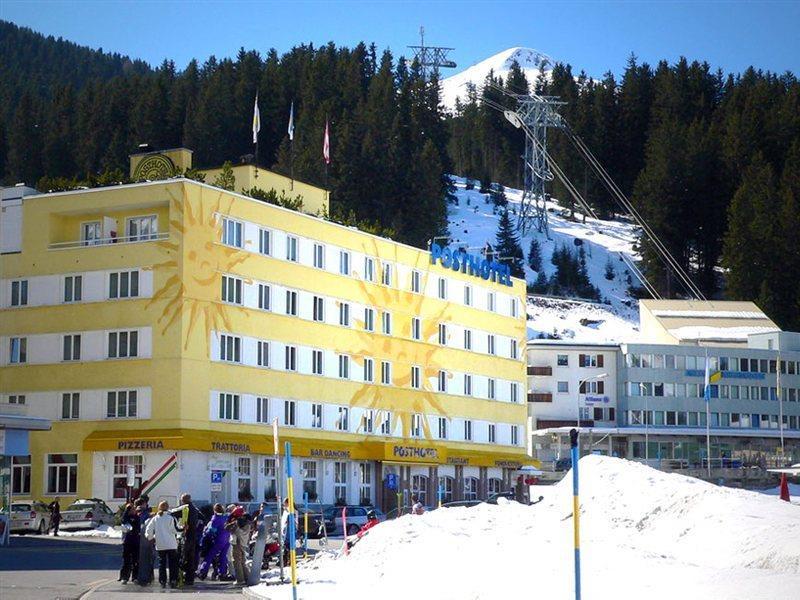 Posthotel Holiday Villa Arosa Exterior photo